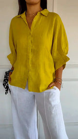 top blouses : Chemise Blanche Femme en Lin Décontractée - Confortable et Élégante in Jaune van Seroa