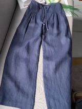 Trousers : Pantalon Fluide Femme Effortless Relaxed in van Seroa