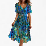 Dresses : Robe Midi Florale Neutre en Similicuir pour Femme - Élégante, Polyvalente in Bleu ciel van Seroa
