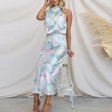 dresses : Robe Midi Élégante en Satin à Col Halter et Motif Fleuri Femme in Bleu van Seroa