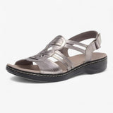 Sandals : Sandales Femme Confortables et Élégantes en Cuir Noir avec Talon Compensé Bas in Or van Seroa