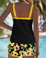 Two-Piece Swimsuit : Short Femme Noir Floral Rembourré in van Seroa