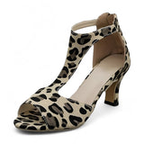 Irine | Sandali da Donna - Stile Alla Moda e Confortevoli - €25 : Sandales pour Femme - Style Tendance et Confortables en Cuir in Léopard van Seroa
