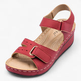 Sandals : Sandales Femme d'été Confortables, Légères et Respirantes à Bout Ouvert in Rosso van Seroa