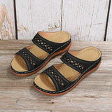 sandals : Sandales confort à enfiler avec soutien de voûte plantaire doux Femme in van Seroa