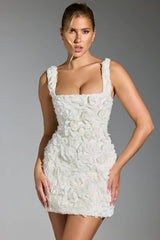dresses : Robe Courte Femme Rose Moulante in Blanc van Seroa