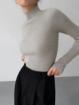 top blouses : Top Femme Col Roulé Côtelé Ajusté in Gris clair van Seroa