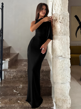 dresses : Robe Longue En Satin À Une Épaule Femme dresses in Noir van Seroa