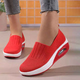 Baskets pour femmes : Baskets Femme Confortables et Légères pour Marche Quotidienne in Rouge van Seroa
