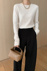 Autumn Collection : Blouse Femme Manches Longues Col Rond Laine in Blanc van Seroa