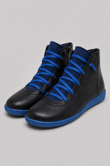 Bottes pour femmes : Bottines confortables pour femme, élégantes en cuir souple, in BLEU MINERAL van Seroa
