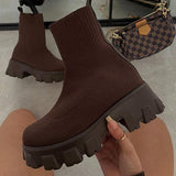 Bottes pour femmes : Ensemble Femme Élégant Bottes Chaussettes in Marron foncé van Seroa