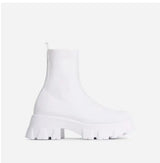 Bottes pour femmes : Ensemble Femme Élégant Bottes Chaussettes in Blanc van Seroa