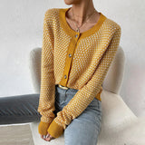 Gilets pour femmes : Gilet sans Manche Femme Boutonné in Jaune van Seroa