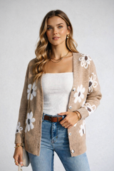 Cardigans pour femmes : Gilet sans Manche Femme Floral in Beige van Seroa