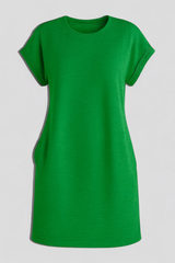 Dresses : Robe d'été Femme Casual en Coton Doux avec Poches, Col Rond et Manches Courtes in Vert van Seroa