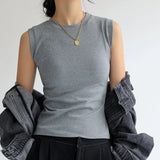 Débardeurs : Débardeur Femme Casual Ajusté in Gris van Seroa