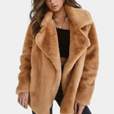 Winter Coat : Chic and Cozy Women's Winter Coat for a Stylish Seasonal Look in van Seroa