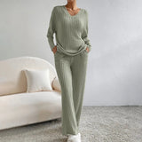 Fournitures de tricot : Ensemble Femme Tricot Pratique Fournitures in Vert olive van Seroa