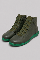 Bottes pour femmes : Bottines confortables pour femme, élégantes en cuir souple, in VERT VENISE van Seroa