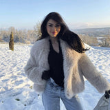 Autumn Collection : Manteau Femme Fourrure Beige in van Seroa