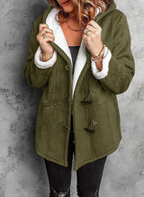 Autumn Collection : Manteau Hiver Femme Doublé Fourrure Autumn Collection in Vert clair van Seroa