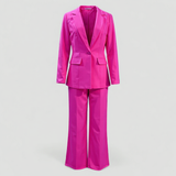 Costumes pour femmes : Ensemble Tailleur Femme avec Blazer et Pantalon Polyester in Rouge Rose van Seroa