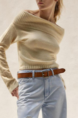 Autumn Collection : Pull Femme Élégant Épaules Dénudées in Abricot van Seroa