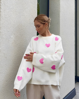 Pulls : Pull Femme Imprimé Surdimensionné Cœur in Cœurs Blancs-Roses van Seroa