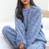 Vêtements de nuit et vêtements d'intérieur : Ensemble Femme Polaire Hiver in Bleu Taille unique van Seroa