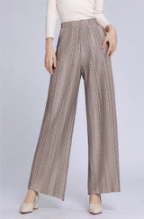 other : Pantalon Fluide Femme Large Taille Haute in Khaki van Seroa