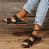 sandals : Sandales confort à enfiler avec soutien de voûte plantaire doux Femme in Noir van Seroa
