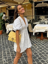 dresses : Robe Courte Femme Manches Bouffantes in van Seroa