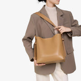 Sac à Bandoulière Femme Grand en Cuir Véritable Noir - Élégant et Spacieux