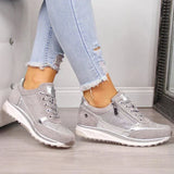 other : Baskets confortables et avec panneau pailleté Maille Femme in Gris van Seroa