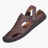 Sandals : Sandales Femme Cuir Été in Brun foncé van Seroa