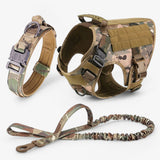Pets & Supplies : Harnais Tactique Militaire Noir en Nylon Réglable pour Grands Chiens avec Gilet et Poignée in Ensemble camouflage van Seroa