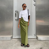 skirts : Jupe Maxi en Satin avec Taille Haute Femme in Vert van Seroa
