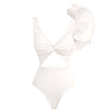 swimwear : Maillot de Bain à Découpes avec Volants et Design Asymétrique Femme in Blanc van Seroa