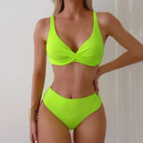 swimwear : Maillot de Bain Femme 2 Pièces Taille Haute Twisté - Bikini in Vert fluorescent van Seroa