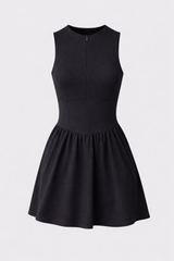 Women's Sportswear : Robe de tennis avec soutien-gorge push-up intégré Femme in Néron van Seroa