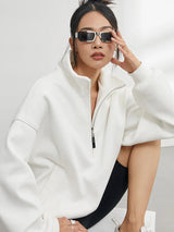 Sweatshirts et hoodies : Sweat Capuche Femme Polyester in Blanc van Seroa