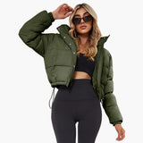 Vestes et manteaux pour femmes : Veste Femme Courte Pratique Capuch in Vert armée van Seroa