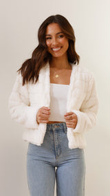 Autumn Collection : Veste Femme Élégant Courte in Blanc van Seroa