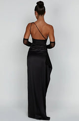 dresses : Robe de soirée en satin, asymétrique avec fente haute Femme in van Seroa