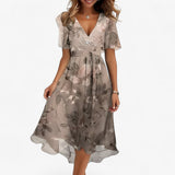 Dresses : Robe Midi Florale Neutre en Similicuir pour Femme - Élégante, Polyvalente in Marron clair van Seroa