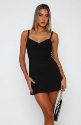 dresses : Robe mini moulante minimaliste et épurée en tissu stretch Femme in Noir van Seroa