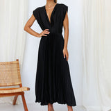 dresses : Robe Midi Fluide Plissée Col V Femme - Idéale Été, Cérémonie, Élégante in Noir van Seroa