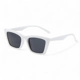 other : Lunettes de Soleil Femme Cat Eye Rétro Polarisées in Gris blanc van Seroa