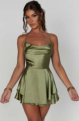 dresses : Mini Robe Femme Élégant Satin in van Seroa